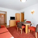 Appartement Rosa-6 By Interhome