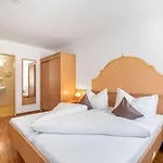 Rosa-6 By Interhome Appartement Mayrhofen